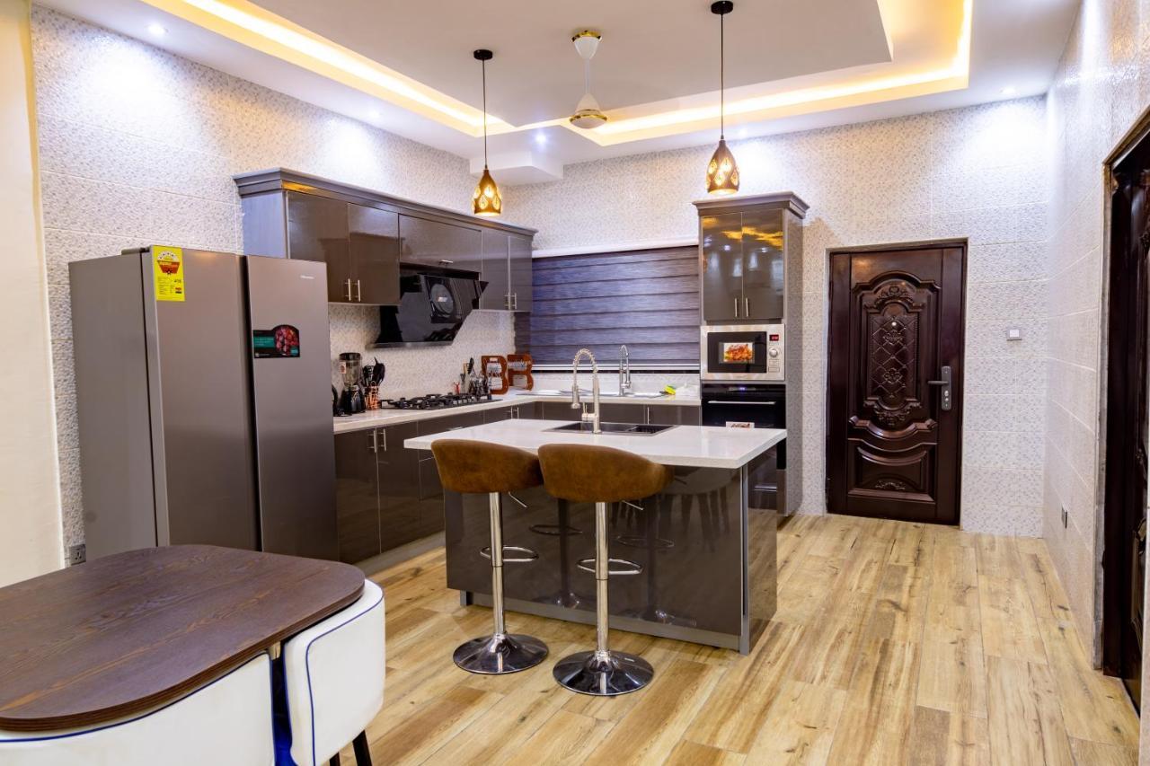 Cloud9 Apartments アクラ エクステリア 写真