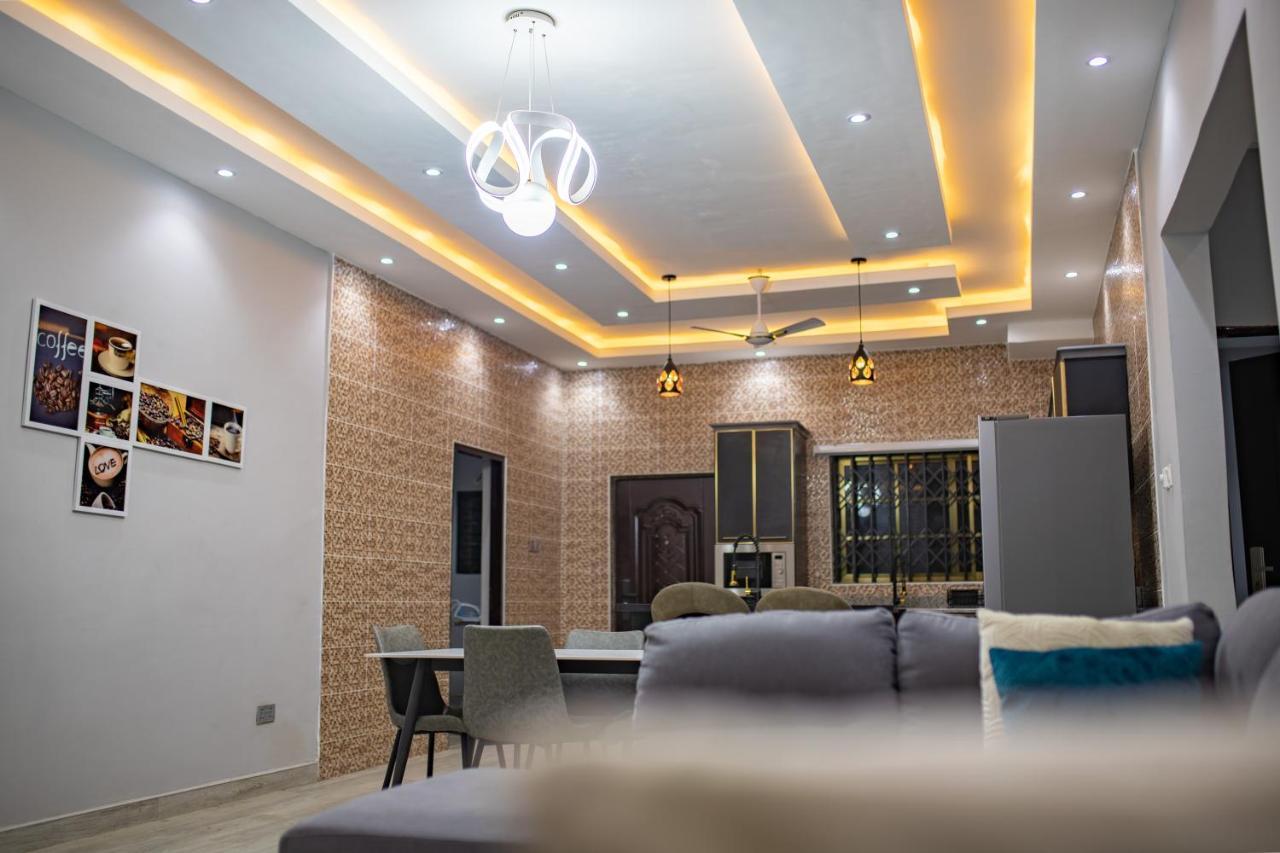 Cloud9 Apartments アクラ エクステリア 写真