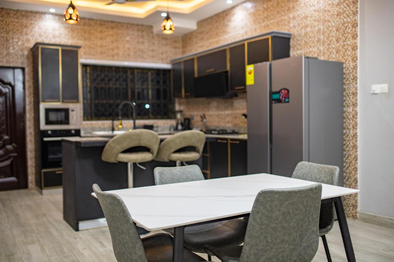 Cloud9 Apartments アクラ エクステリア 写真